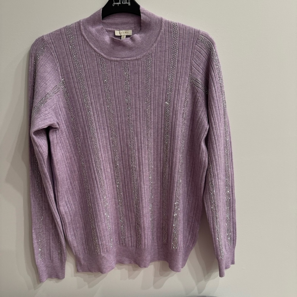 LAURA - Lavender Sweater with Silver Accents